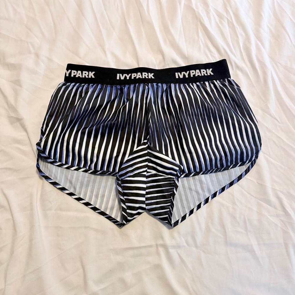Ivy Park Beyonce Blue White Pinstripe Athletic Dolphin Hem Shorts XS